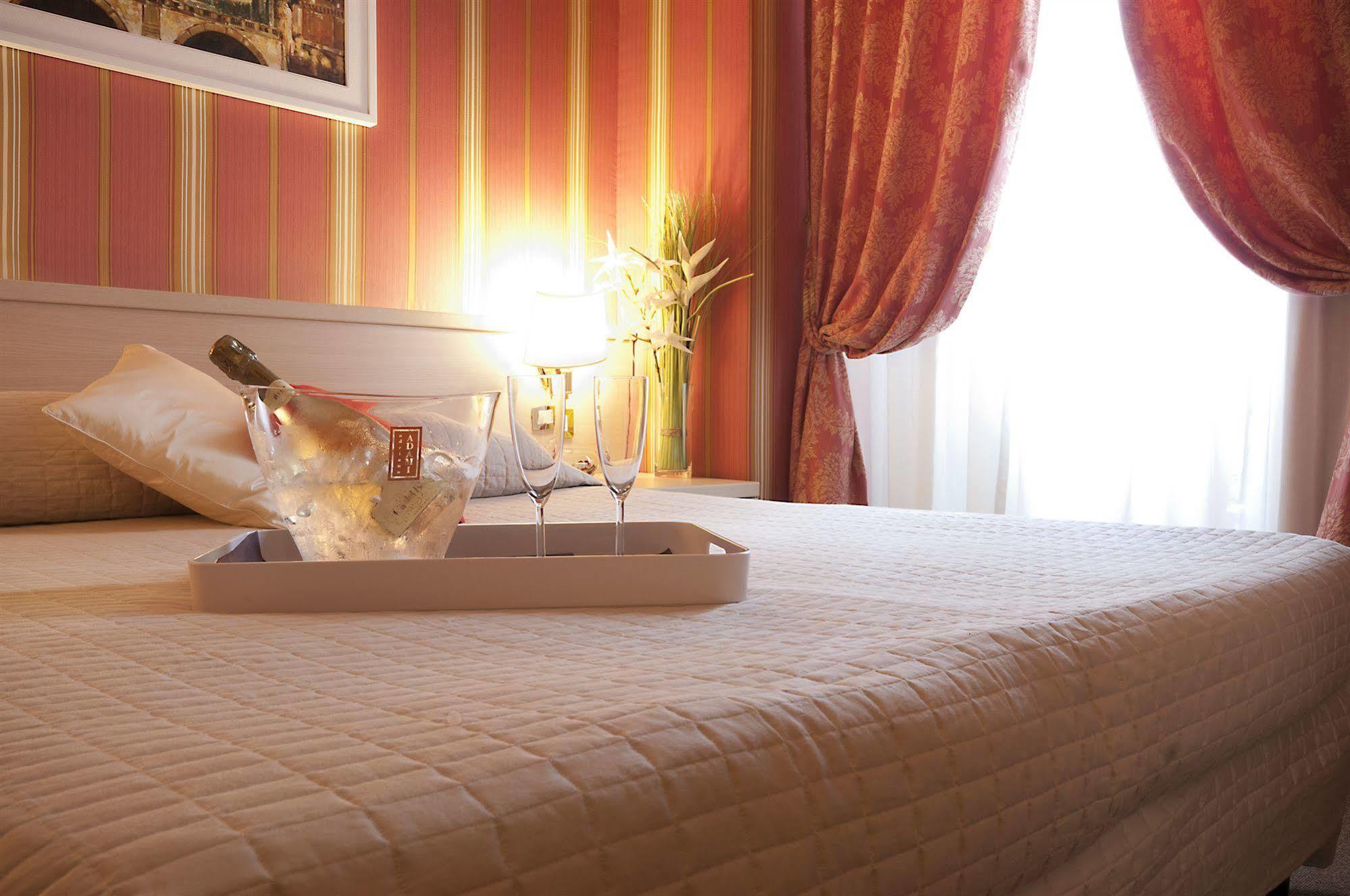 B&B Prestige Рим Экстерьер фото